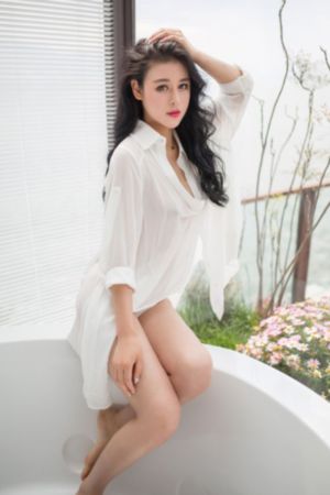 我要成名+吃奶镜头片段_HD迅雷电影在线