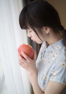 大胸女学生_1080影视在线观看